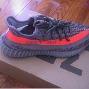 Yeezy Boost 350v2
