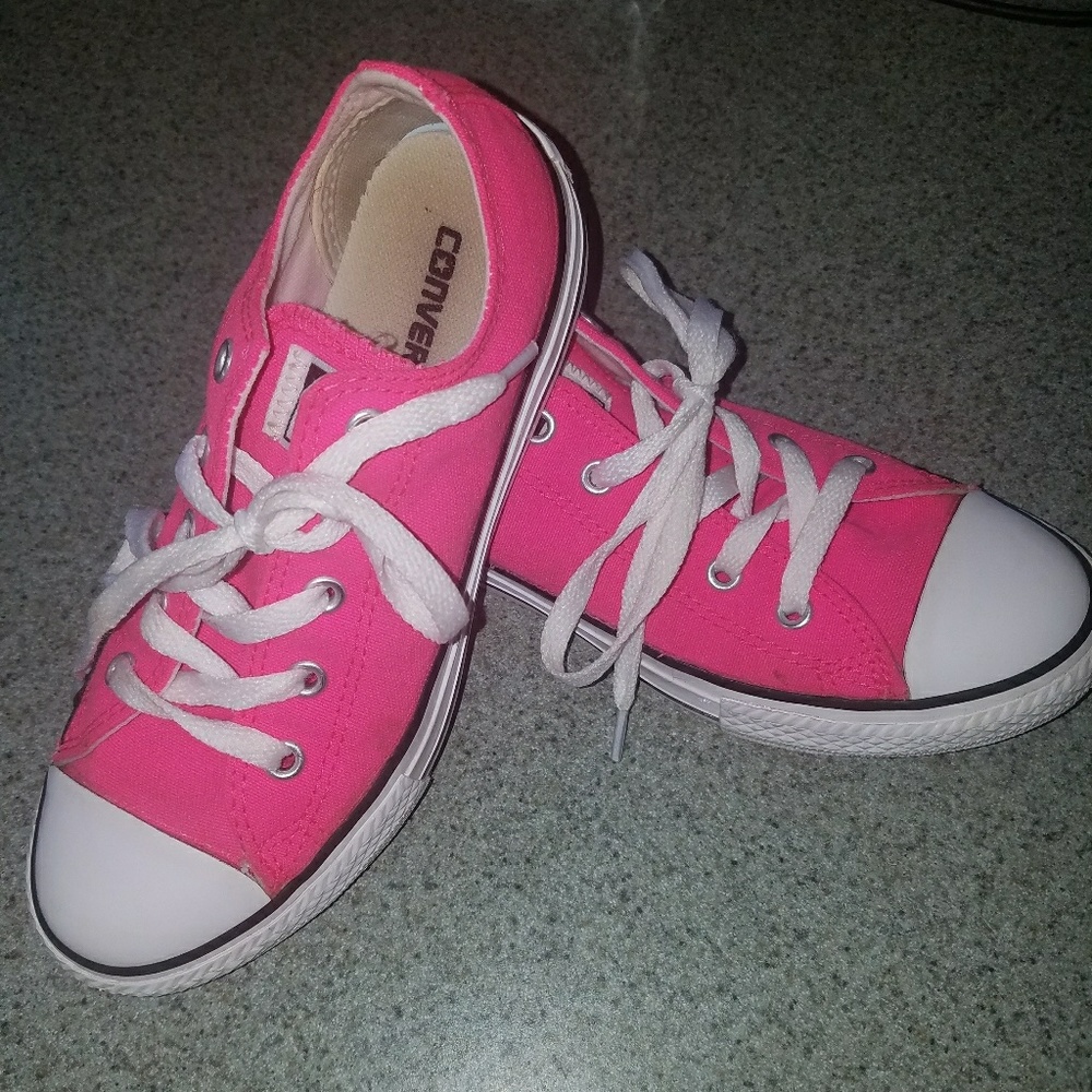 Girls hot pink chucks