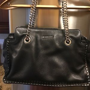 Michael Kors Astor gently used in good condition ❤