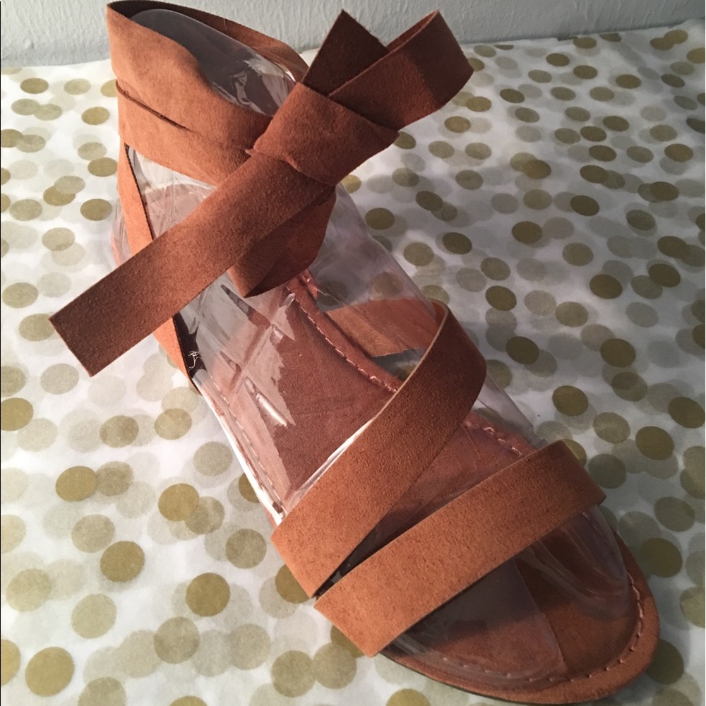 LAST❣️Flirty Wraparound Ankle Tie Sandals in Tan - Picture 4 of 4