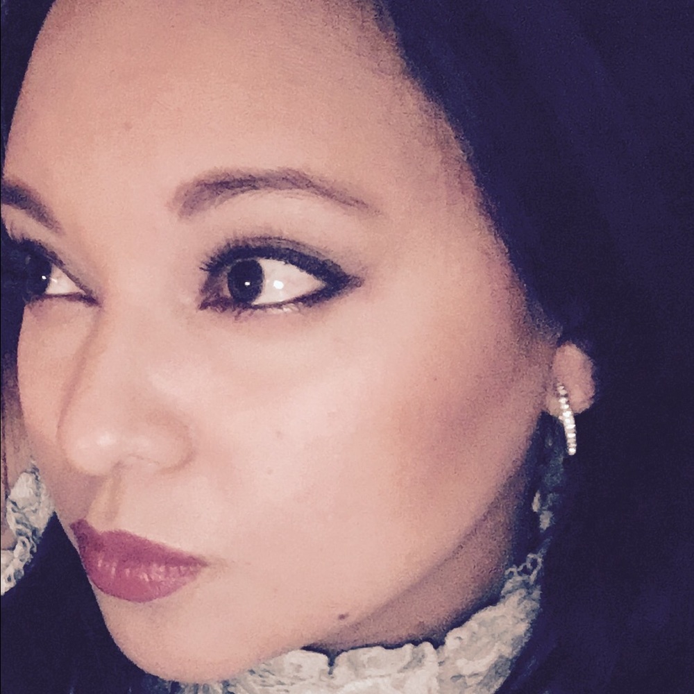 Meet your Posher, Karla