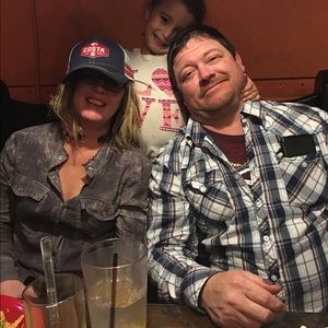 Meet your Posher, Sissy