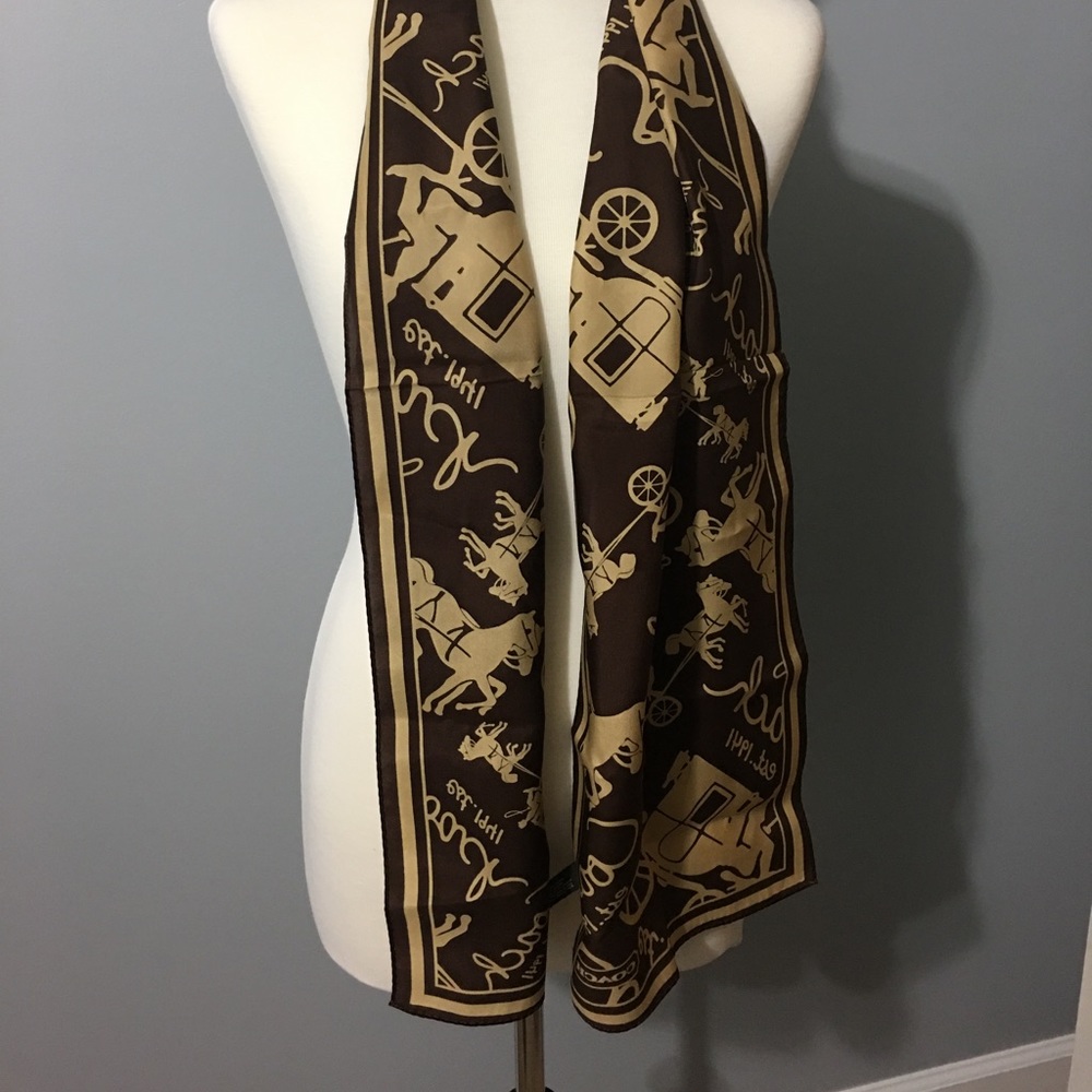 Authentic Coach Scarf - Picture 6 of 6