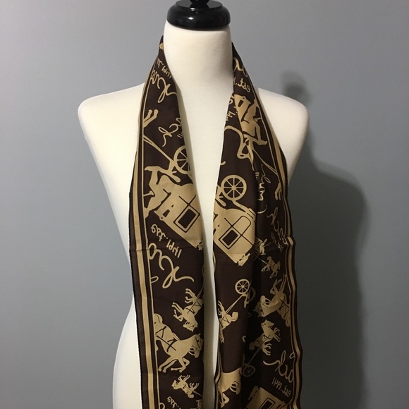 Authentic Coach Scarf - Picture 5 of 6