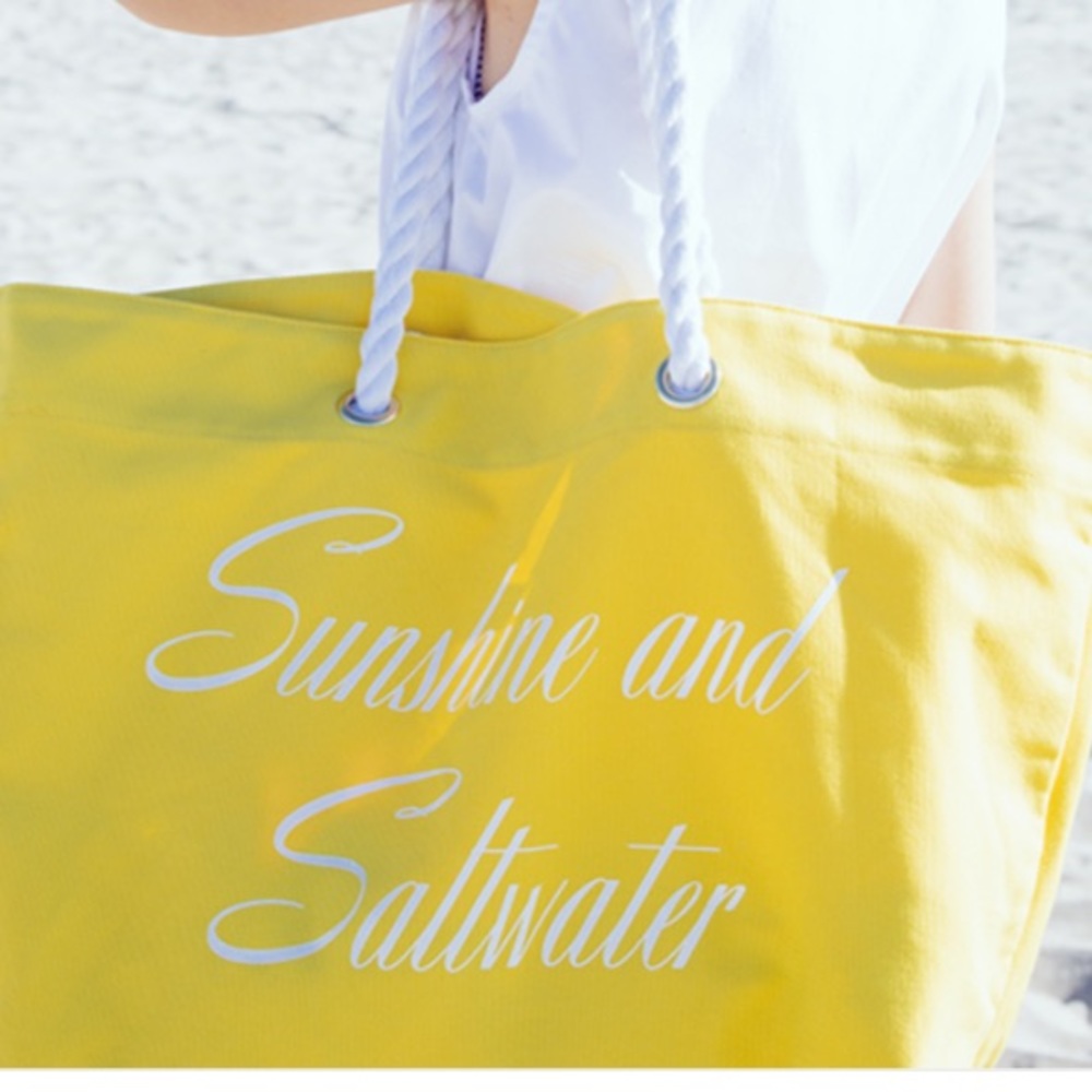 🌼TRINA TURK canvas Tote Bag🌼 NWT