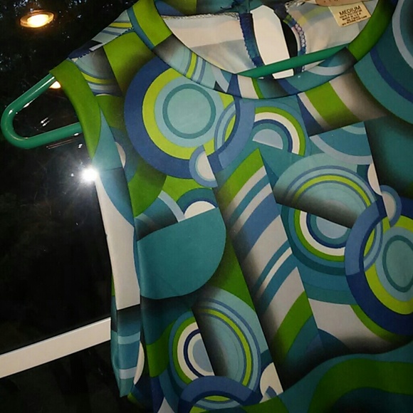 SPUNKY DRESS - Picture 3 of 5