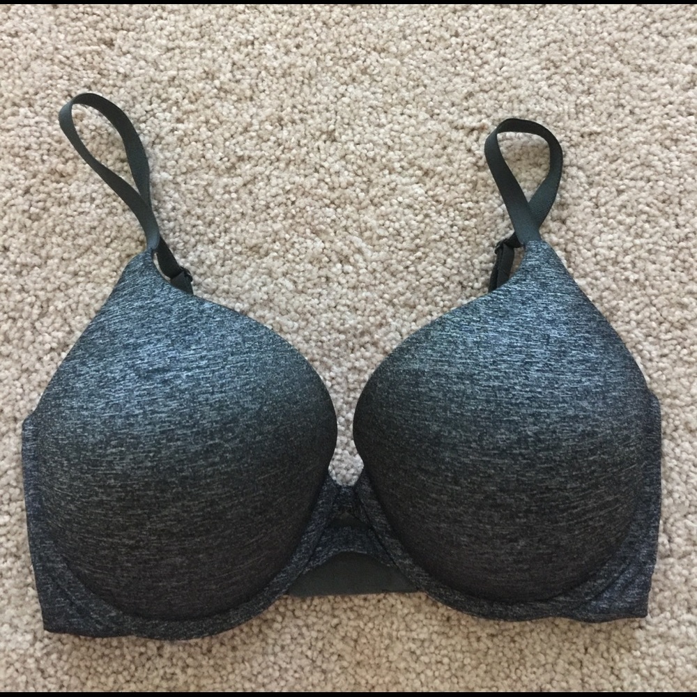 Victoria's Secret perfect shape bra size 32DDD
