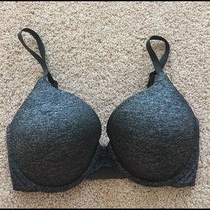 Victoria's Secret perfect shape bra size 32DDD