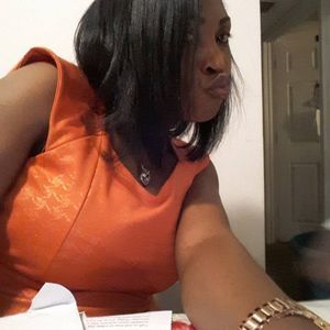 Meet your Posher, Emma