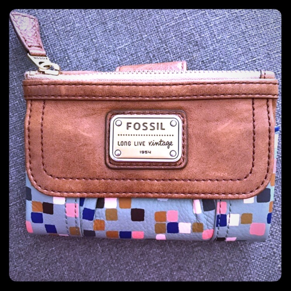 Fossil Wallet