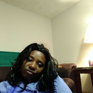 Meet your Posher, Sade