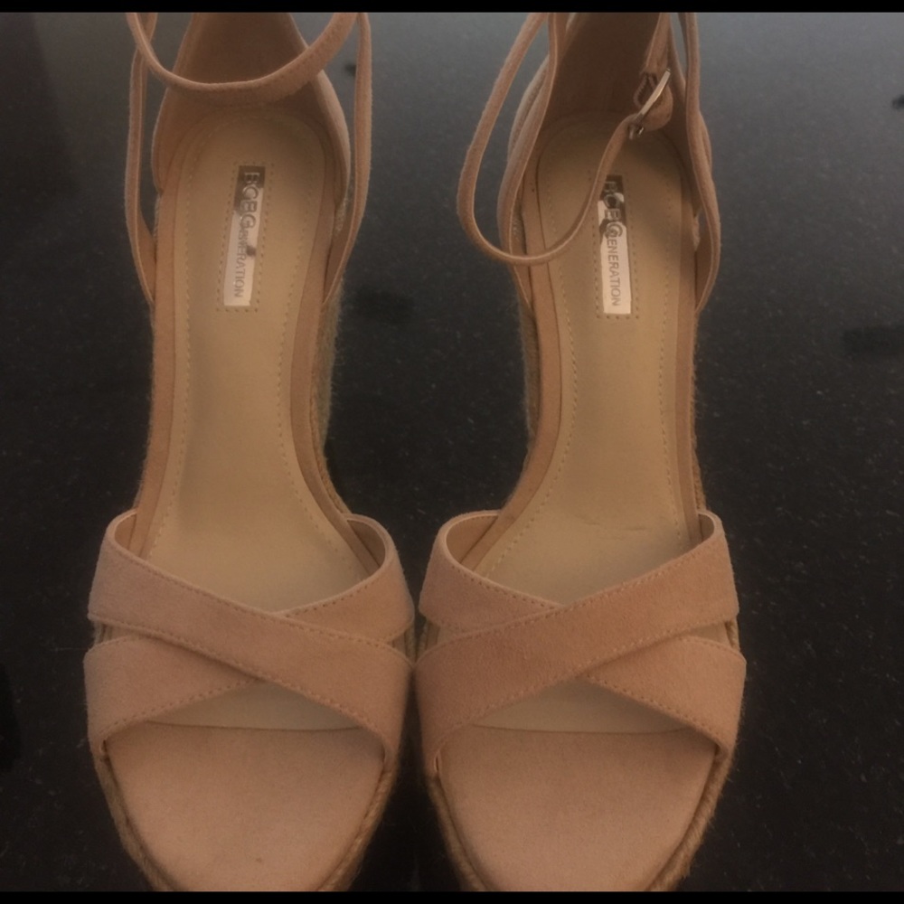 Bcbg wedges