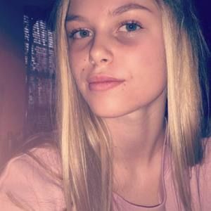 Meet your Posher, Lanee