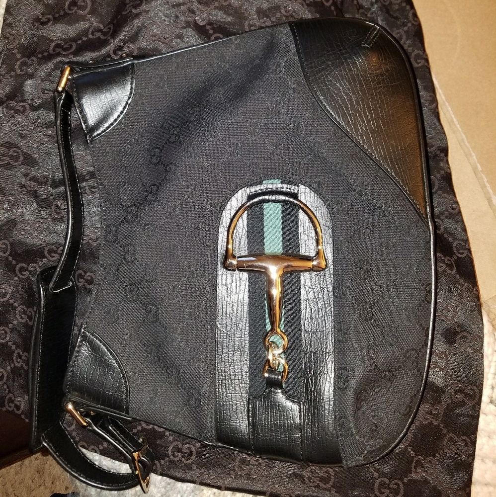 Gucci hobo shoulder purse *Ooen to offers*