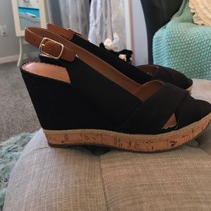 NWOT!!! Black wedges!