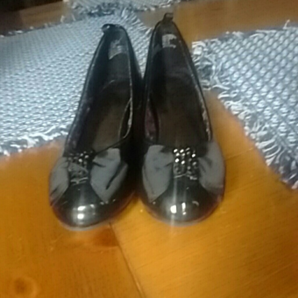 Size 9 dress shoes