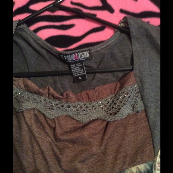 Tunic - Picture 3 of 3