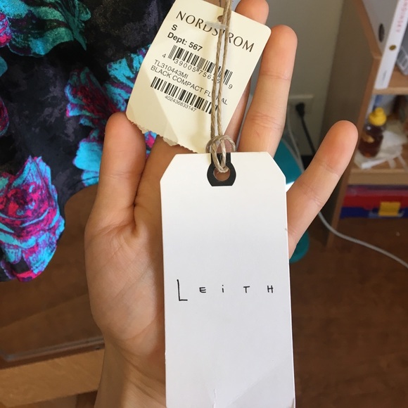 Velvet romper - Picture 2 of 4