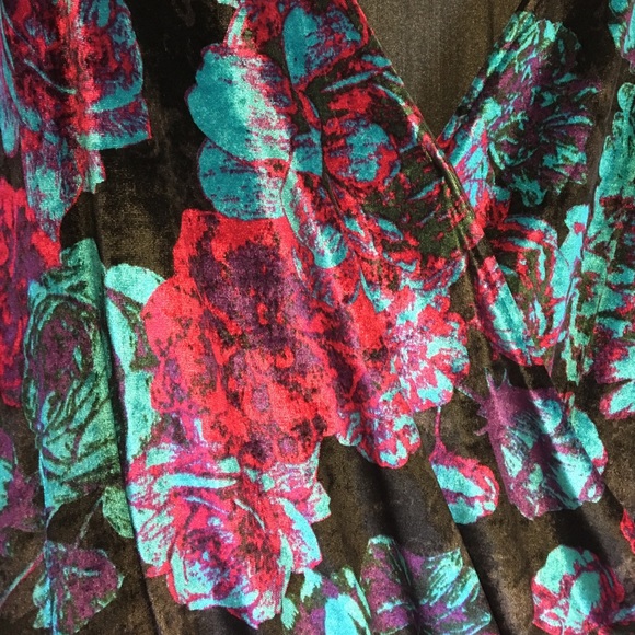 Velvet romper - Picture 3 of 4