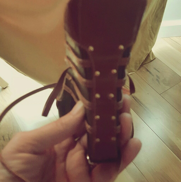 Shoes - Picture 3 of 3