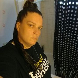 Meet your Posher, Katrina