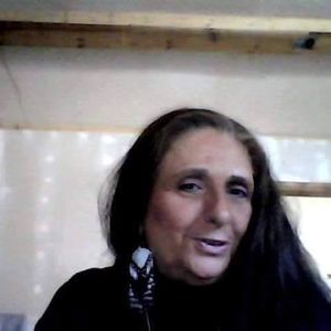 Meet your Posher, Dee