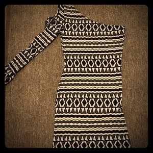 💃🏼❣️Funky one-sleeve dress