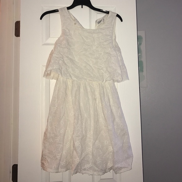 Lace dress - Picture 1 of 1