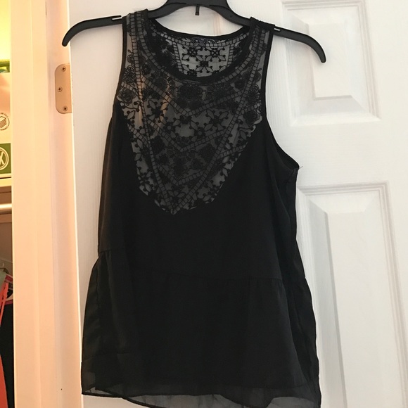 Black lace tank top - Picture 1 of 2