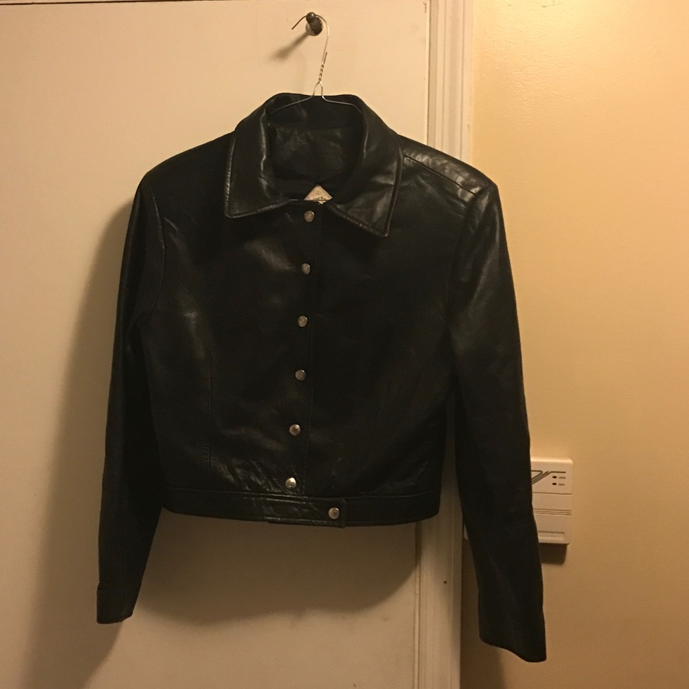 Cropped 100% Genuine Leather Jacket