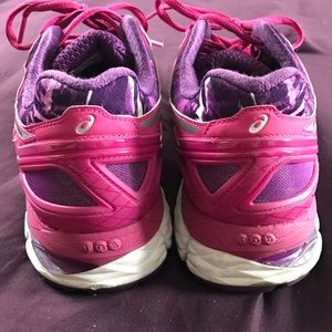 Women's Asics Gel Running Shoes