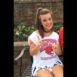 Meet your Posher, Lawson