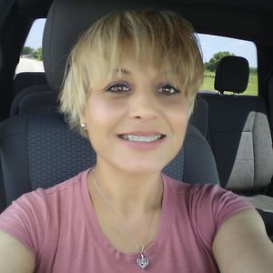 Meet your Posher, Lisa