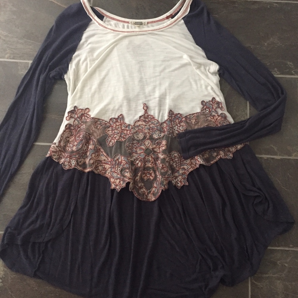 Gimmicks high low top