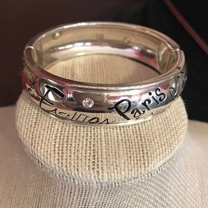 Brighton Fashion magnetic bangle