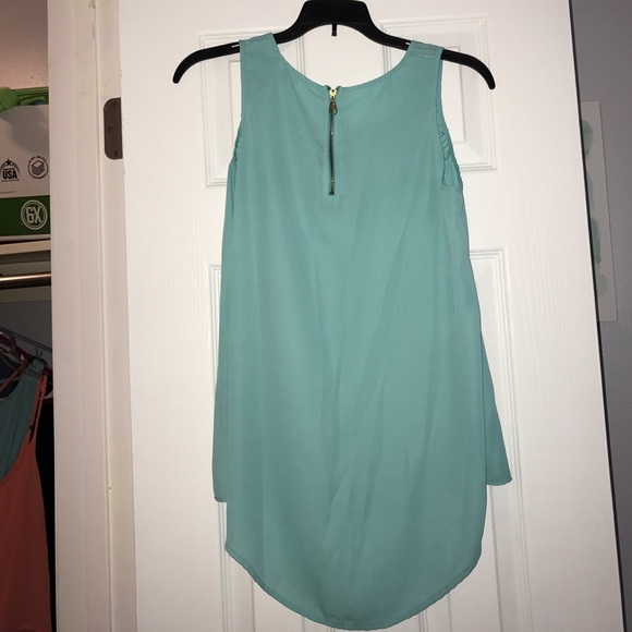 Sea foam tank top - Picture 2 of 2