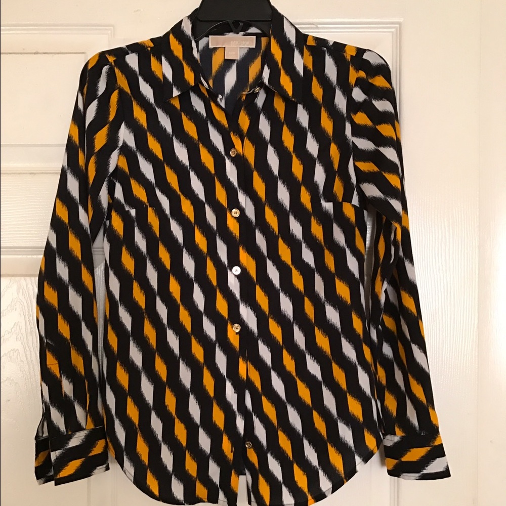 Michael Kors button collard shirt size xxs