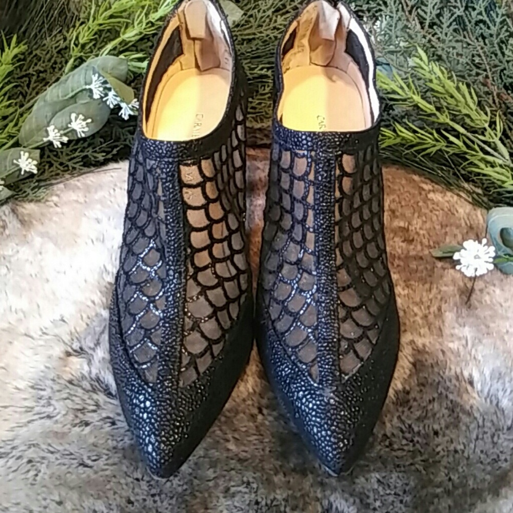 Carmen Marc Valvo Booties