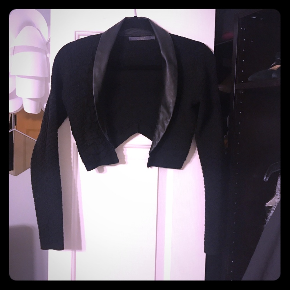 Guess? Long sleeved crop sweater