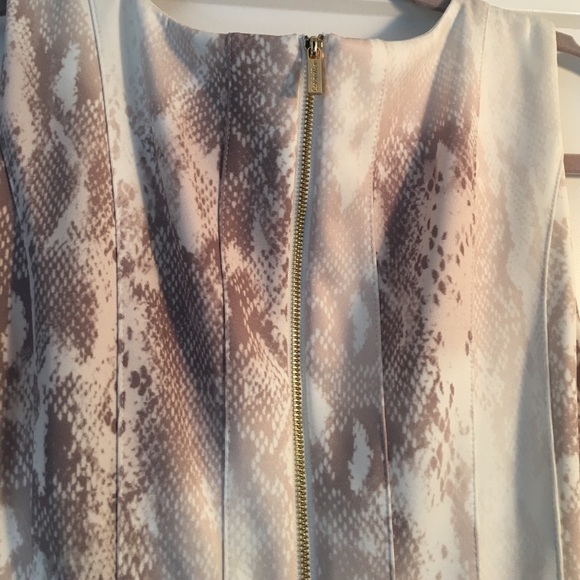 Nude Snake Pattern Beautiful Dress - Picture 5 of 6