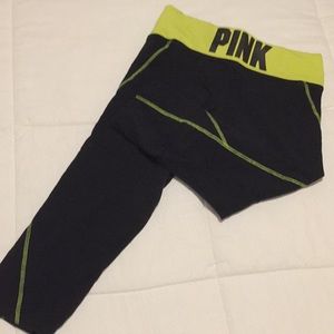 VS PINK Capri leggings