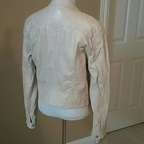 SOLD. New jacket from Spain, size L (us 4-6) - Picture 3 of 6