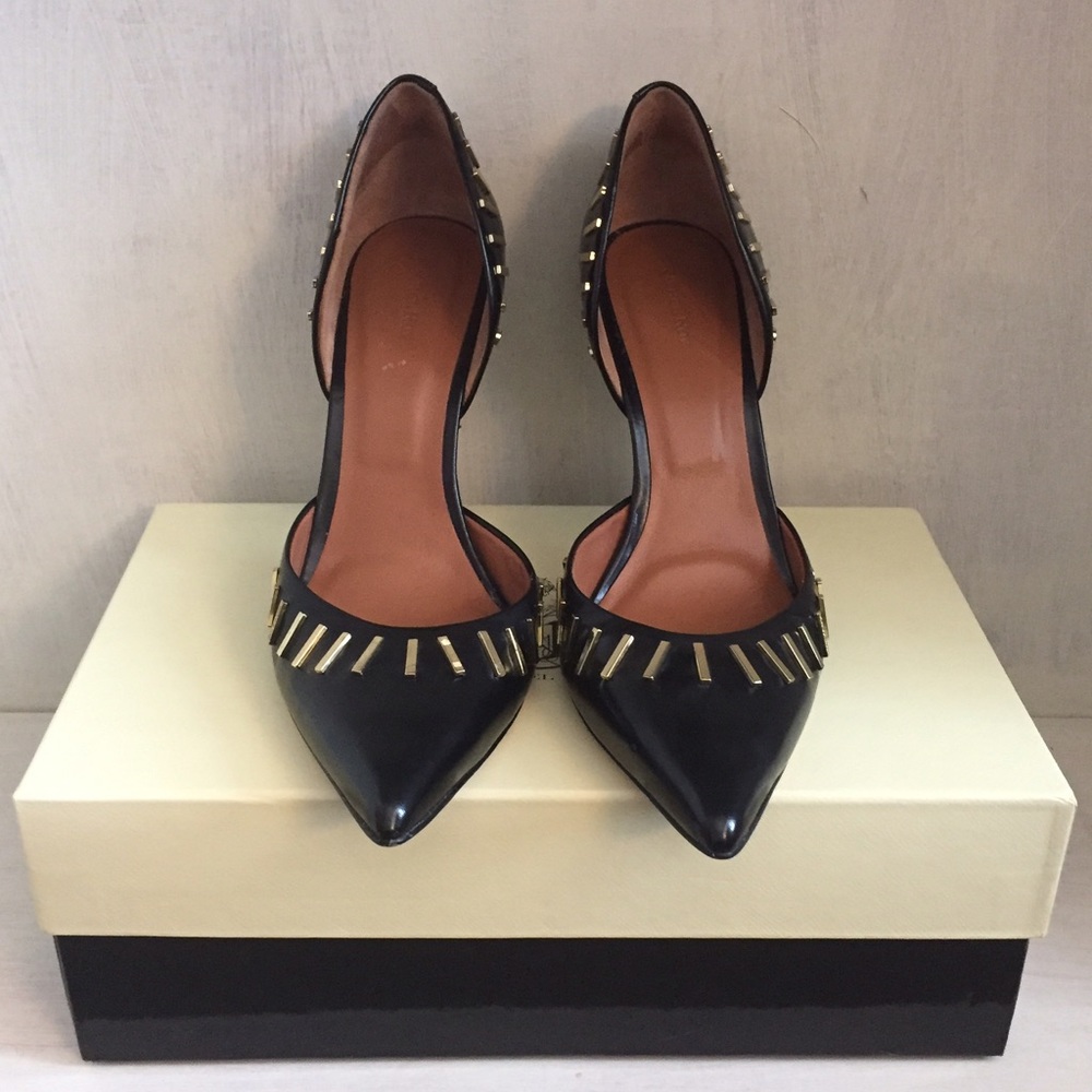 Rachel Roy 'Rraria' Black Pumps - Picture 3 of 7