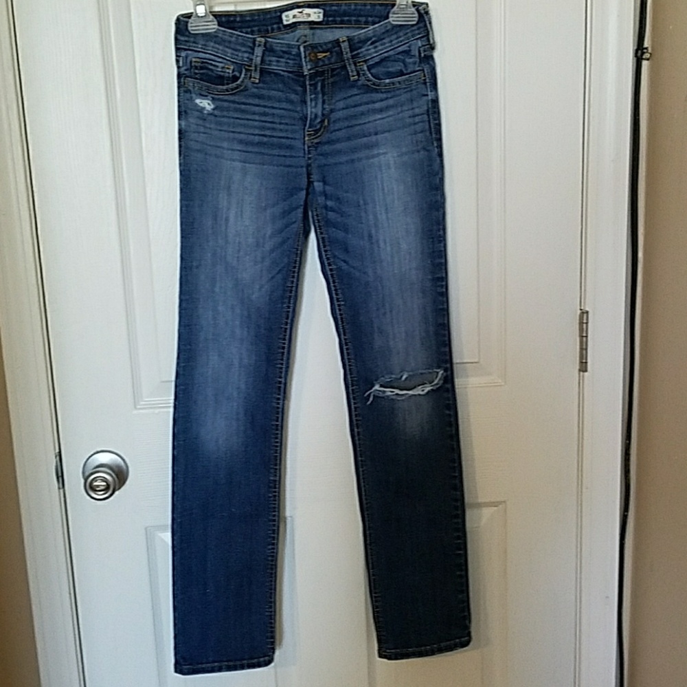 Hollister straight leg jeans *sale today only*