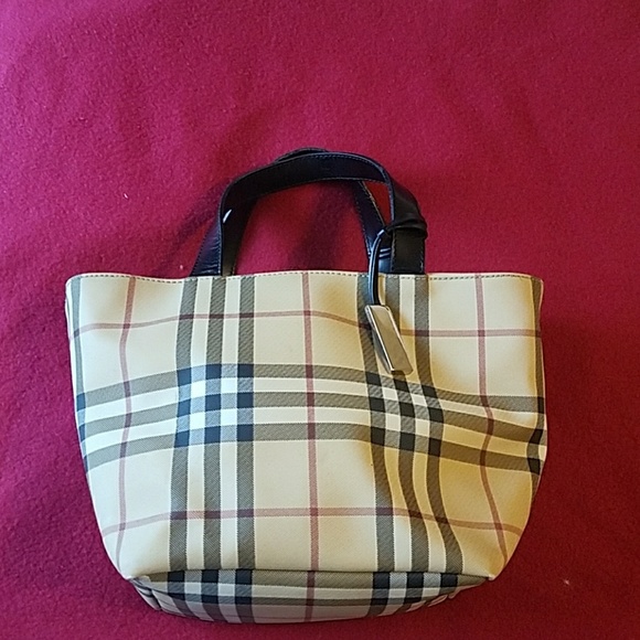 Burberry Handbags - Authentic Burberry small tote