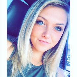 Meet your Posher, Tiffany