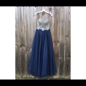 Prom dress