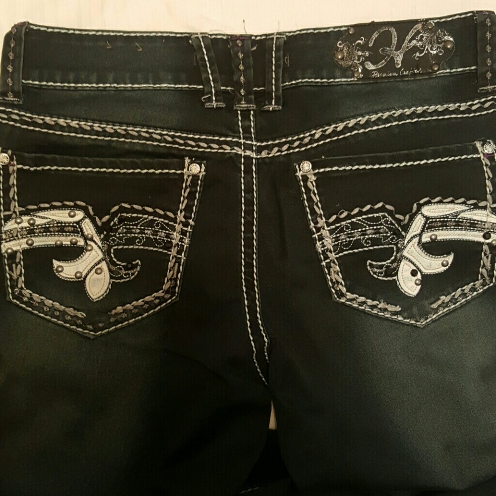 Skinny jeans! Super comfortable!