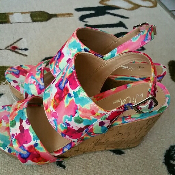 Wild Pair Shoes - PRICE DROP!!Floral cork wedge