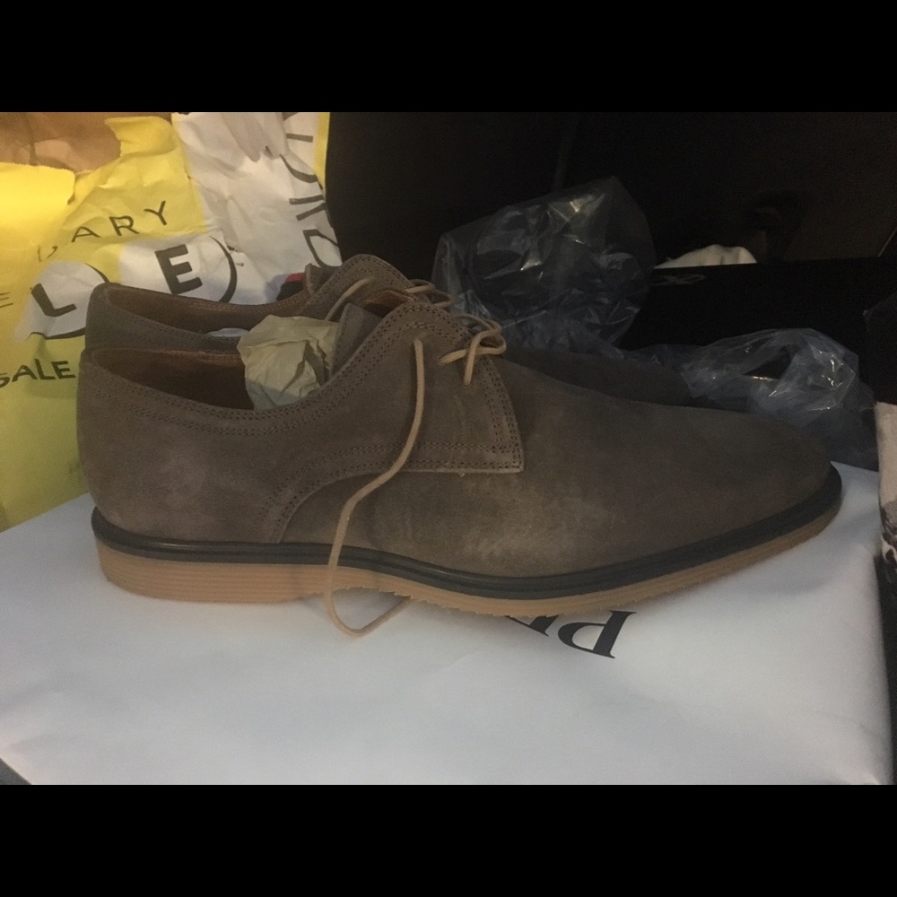 Burberry Men's shoes